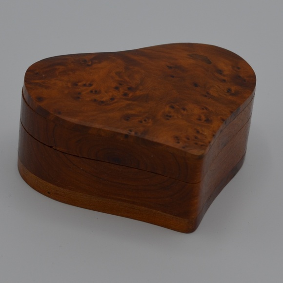 Accessories - Wooden Heart Carved Box Jewelry